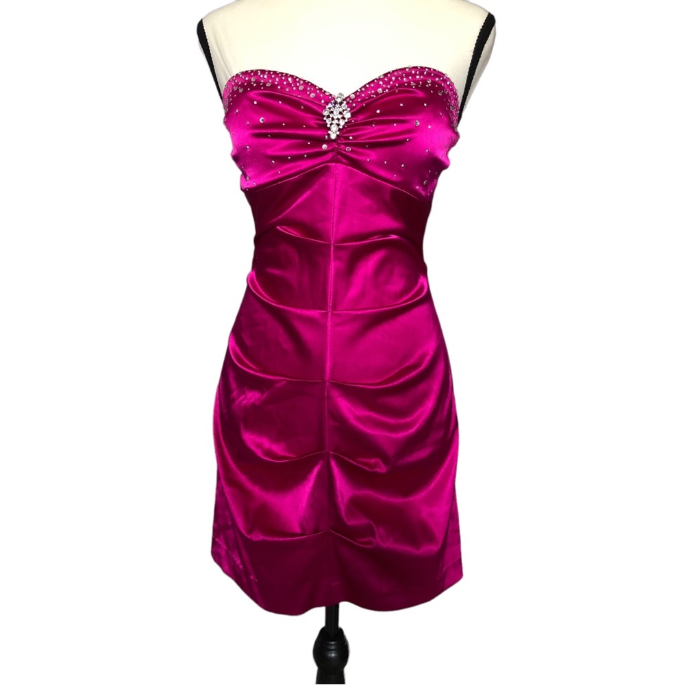 Strapless mini dress for Homecoming or other event